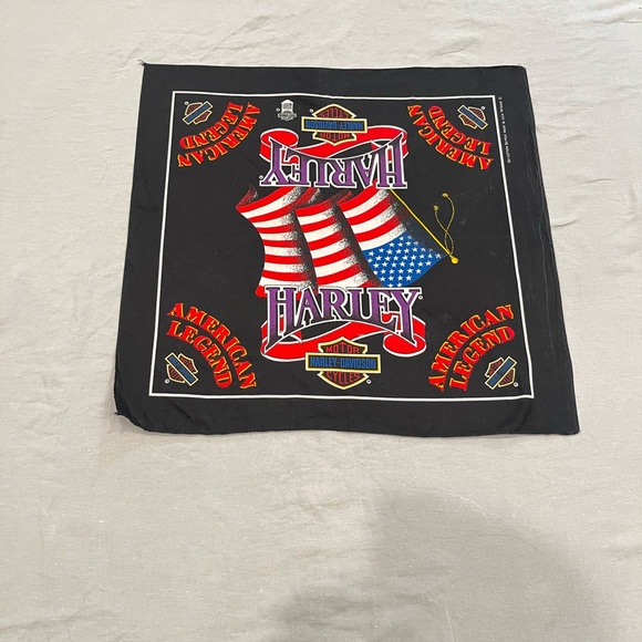 Harley Davidson Bandana - Picture 2 of 2